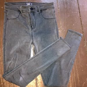 Buttery soft A&F skinny Jean